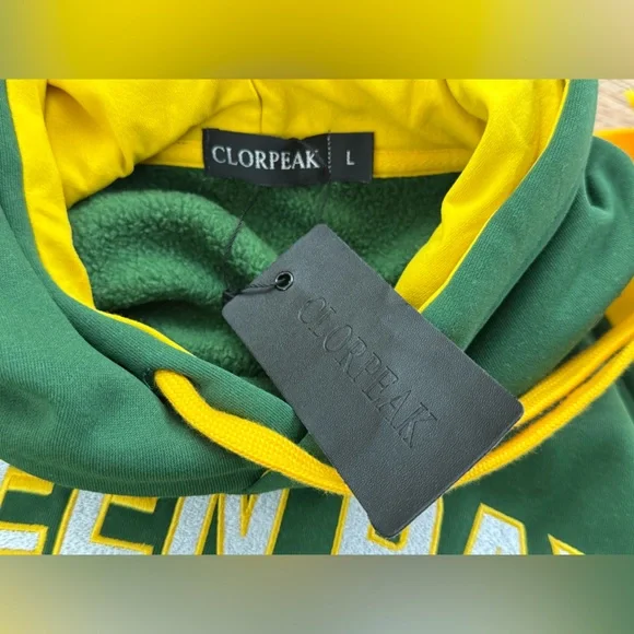 CLORPEAK Men's Green Bay Football Pullover Soft Classic Hoodie, Size Large - Picture 3 of 12